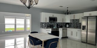 7900 Sunset Strip 7900 Sunset Strip Photo Gallery 1