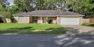 207 Villacrest Drive 207 Villacrest Drive Photo Gallery 1