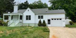 3243 Luther St 3243 Luther St Photo Gallery 1