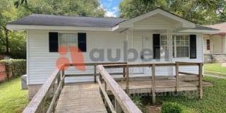 221 S Moss Avenue 221 S Moss Avenue Photo Gallery 1