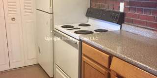 55 Greentree Ln. 55 Greentree Ln. Photo Gallery 1
