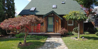 307 S 19th St. 307 S 19th St. Photo Gallery 1