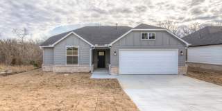 4702 S Linwood Dr 4702 S Linwood Dr Photo Gallery 1