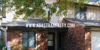 1424 E Willow Dr 1424 E Willow Dr Photo Gallery 1