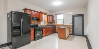 1330 W GIRARD AVENUE 1330 W GIRARD AVENUE Photo Gallery 1
