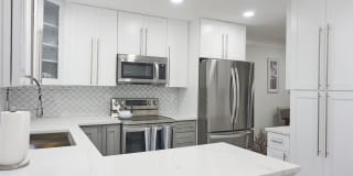 6095 N Sabal Palm Blvd 6095 N Sabal Palm Blvd Photo Gallery 1