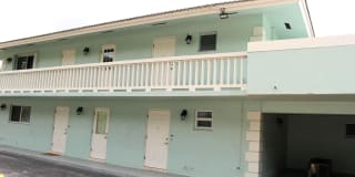 222 N Federal Highway 222 N Federal Highway Photo Gallery 1