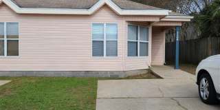 112 E Belmont St 112 E Belmont St Photo Gallery 1