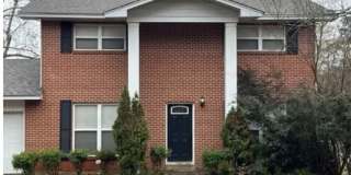 2309 West Lakeview 2309 West Lakeview Photo Gallery 1