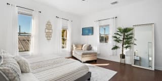 1221 E Columbus DR D 1221 E Columbus DR D Photo Gallery 1