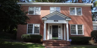 206 S Library Street 206 S Library Street Photo Gallery 1