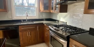 30 Country Club Dr 30 Country Club Dr Photo Gallery 1