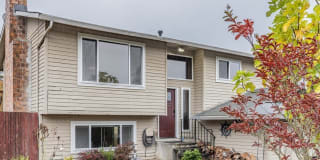 2810 South 285th Place 2810 South 285th Place Photo Gallery 1