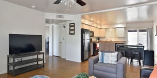 2342 N 6th Avenue 2342 N 6th Avenue Photo Gallery 1