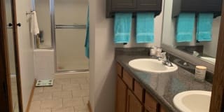 330 Ashbury Ln W 3 330 Ashbury Ln W 3 Photo Gallery 1