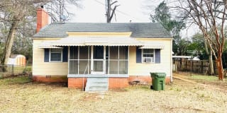 2614 Skyline Ave 2614 Skyline Ave Photo Gallery 1
