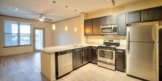 Hollister Oaks Apartments Hollister Oaks Apartments Photo Gallery 1
