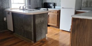 2 Bedroom - 25th and Vine - Close to bus routes - UNL 2 Bedroom - 25th and Vine - Close to bus routes - UNL Photo Gallery 1
