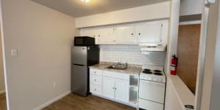 56 S. Morton Ave. #12 56 S. Morton Ave. #12 Photo Gallery 1