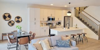 Vanguard Villas Vanguard Villas Photo Gallery 1