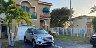 6970 NW 174th Ter 6970 NW 174th Ter Photo Gallery 1