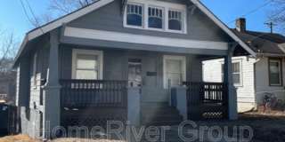 3049 Everett Ave 3049 Everett Ave Photo Gallery 1