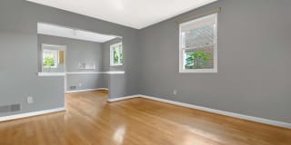 1719 Monroe St NE 1719 Monroe St NE Photo Gallery 1