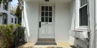 113 E OAKLAND AVENUE 113 E OAKLAND AVENUE Photo Gallery 1