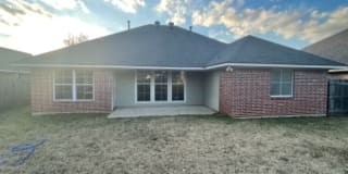 1670 Williamsburg Dr 1670 Williamsburg Dr Photo Gallery 1
