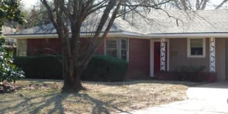 2402 Ashland Avenue 2402 Ashland Avenue Photo Gallery 1