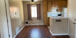 3703 Country Oaks Loop #F 3703 Country Oaks Loop #F Photo Gallery 1
