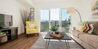 Junction Flats and Landing Junction Flats and Landing Photo Gallery 1