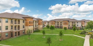 Vue Castle Hills Vue Castle Hills Photo Gallery 1