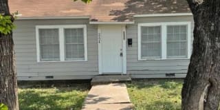 2224 Cumberland Ave 2224 Cumberland Ave Photo Gallery 1