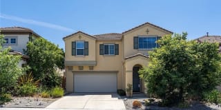 2750 Lily Street 2750 Lily Street Photo Gallery 1