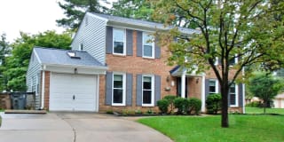 1 LEONARD CT 1 LEONARD CT Photo Gallery 1