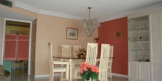 2061 NW 47th Ter 2061 NW 47th Ter Photo Gallery 1