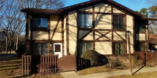 213 Cambridge Drive 213 Cambridge Drive Photo Gallery 1