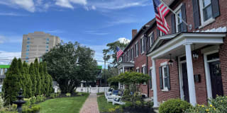 67-2 W. Merrimack Street 67-2 W. Merrimack Street Photo Gallery 1