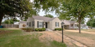 1403 S Quebec Ave 1403 S Quebec Ave Photo Gallery 1