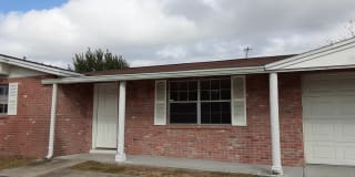 5441 Flora Ave 5441 Flora Ave Photo Gallery 1