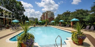 The Overlook at St. Thomas Apartments The Overlook at St. Thomas Apartments Photo Gallery 1