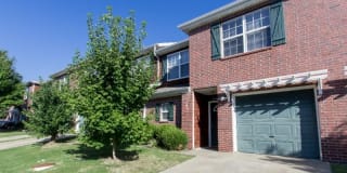 1460 W Junction St 3 1460 W Junction St 3 Photo Gallery 1