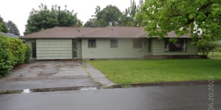 664 Clamar Dr NE 664 Clamar Dr NE Photo Gallery 1