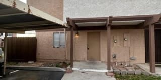3673 Villa Knolls East Drive 3673 Villa Knolls East Drive Photo Gallery 1