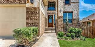141 CRESCENT HEIGHTS Drive 141 CRESCENT HEIGHTS Drive Photo Gallery 1