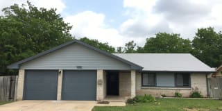 1409 Farhills Dr 1409 Farhills Dr Photo Gallery 1