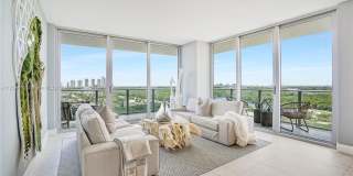 16385 Biscayne Blvd 16385 Biscayne Blvd Photo Gallery 1