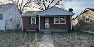 1038 W Whitney Ave 1038 W Whitney Ave Photo Gallery 1