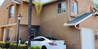 655 E Washington Ave 655 E Washington Ave Photo Gallery 1